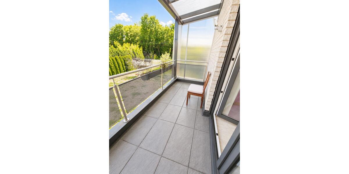 Dachgeschoßwohnung Köln Kalk - 3 Zimmer, 93 m&sup2;, 1.550&euro; | Angebot:26256388