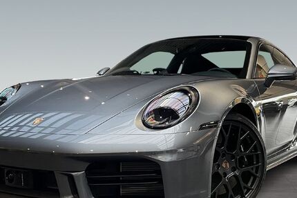 Porsche 992 9.900 km 174.900 &euro; Bergisch Gladbach 51429