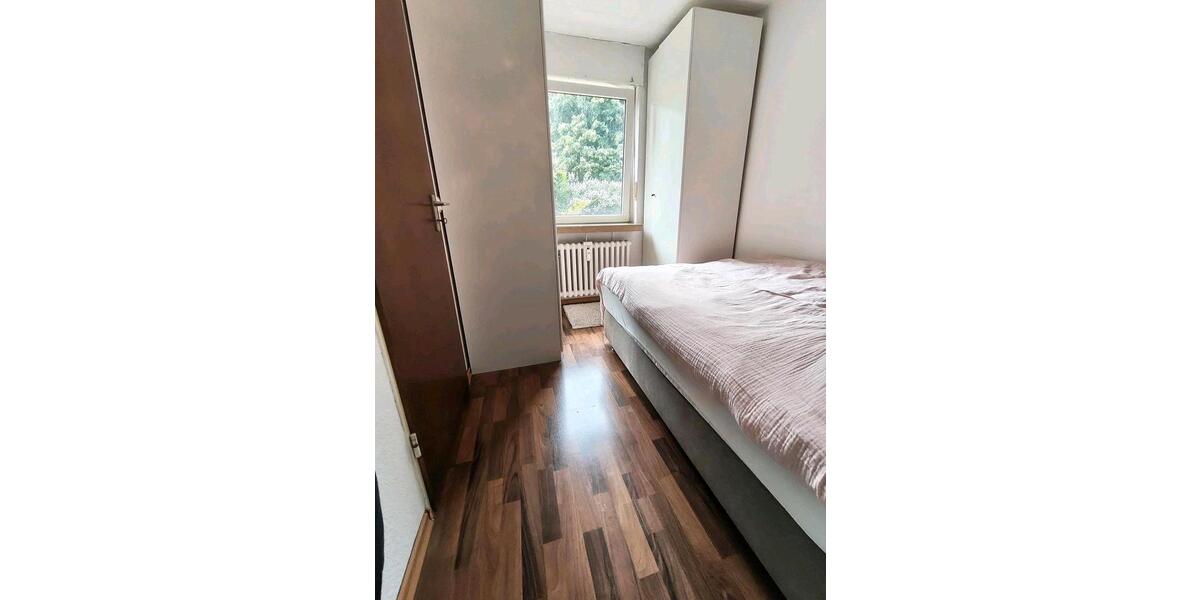 Hochparterre Köln Nippes - 2 Zimmer, 38 m&sup2;, 140.000&euro; | Angebot:26825634
