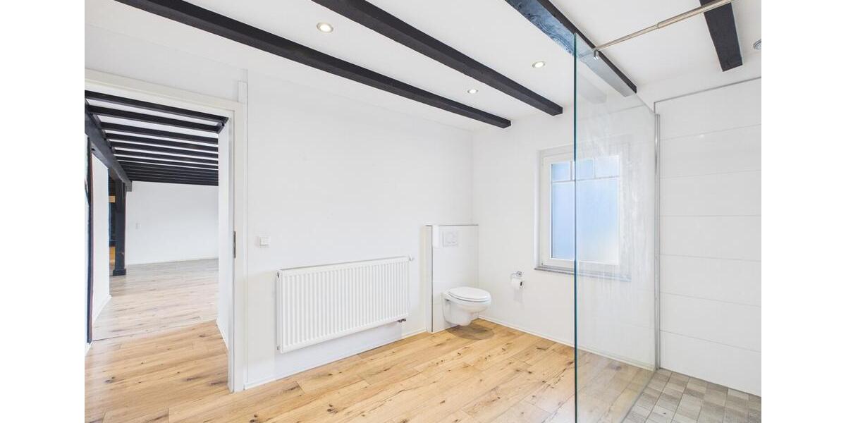 Etagenwohnung Bedburg - 4 Zimmer, 119 m&sup2;, 1.250&euro; | Angebot:26252921