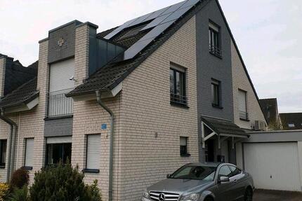 Haus Langenfeld (Rheinland) - 4 Zimmer, 140 m&sup2;, 648.000&euro; | Angebot:26823898