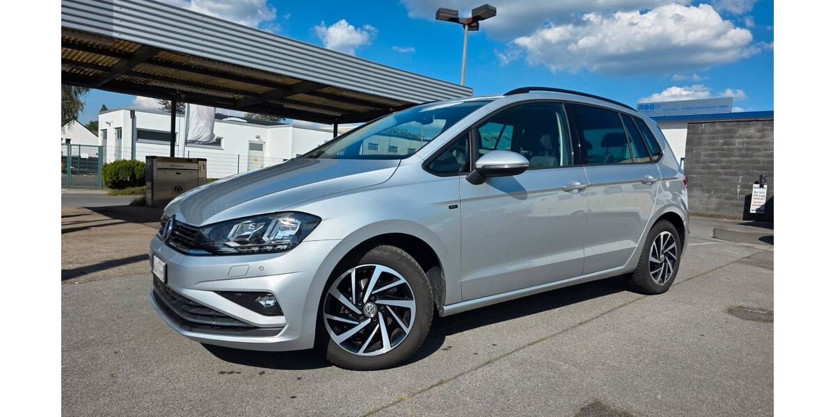 VW Golf Sportsvan 81.278 km 11.900 &euro; Solingen 42655