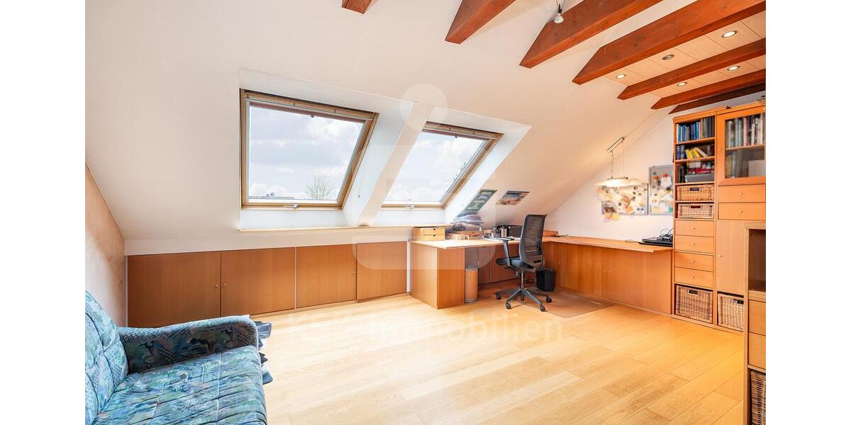 Doppelhaushälfte Pulheim - 4 Zimmer, 168 m&sup2;, 2.352&euro; | Angebot:26256583