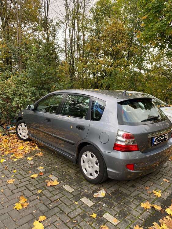 Honda Civic 290.000 km 1.100 € Köln 51105