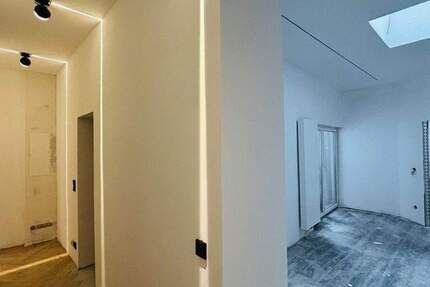 Kernsanierte, teilmöblierte 4-Zimmer-WG in zentraler, gut angebundener Lage in Köln-Ehrenfeld! 4 zimmer