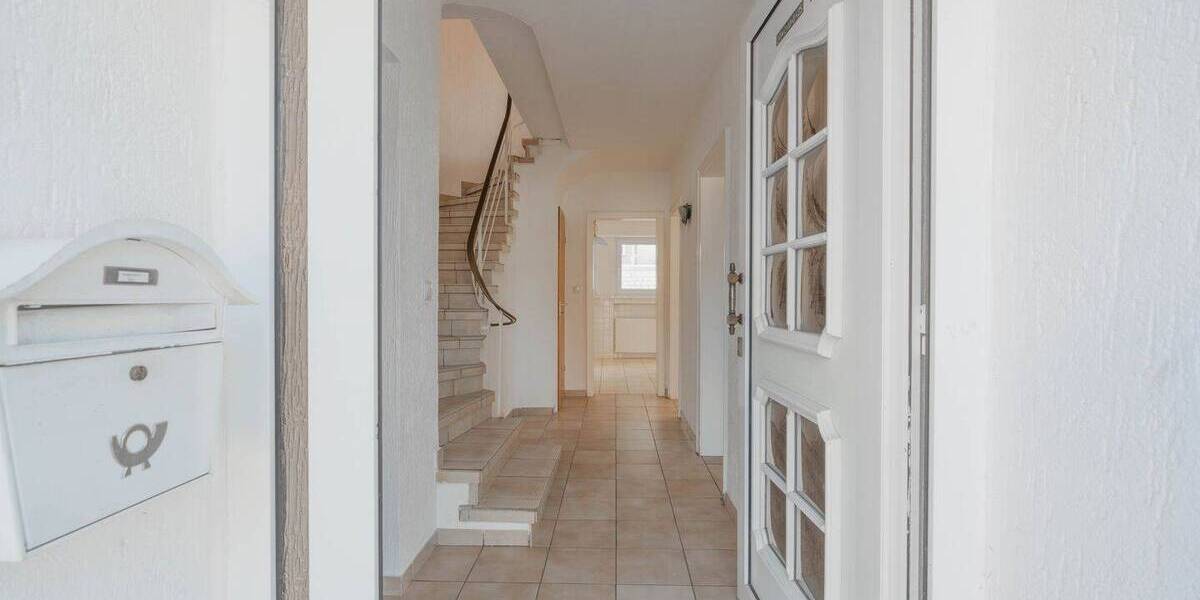 Doppelhaushälfte Bonn / Niederholtorf Niederholtorf - 7 Zimmer, 169 m&sup2;, 498.000&euro; | Angebot:26105598