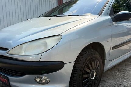 Peugeot 206 250.000 km 799 € Köln (Ostheim) 51107