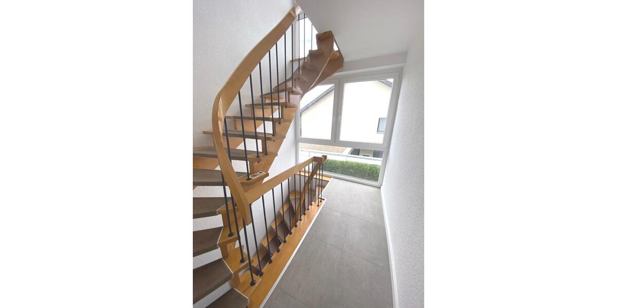 Dachgeschoßwohnung Bonn Gielgen - 2 Zimmer, 62 m&sup2;, 770&euro; | Angebot:25655179