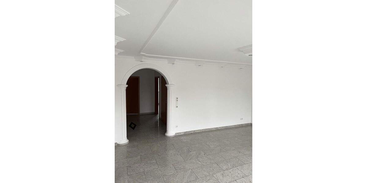 Etagenwohnung Köln Volkhoven/Weiler - 3 Zimmer, 83 m&sup2;, 1.350&euro; | Angebot:24916639