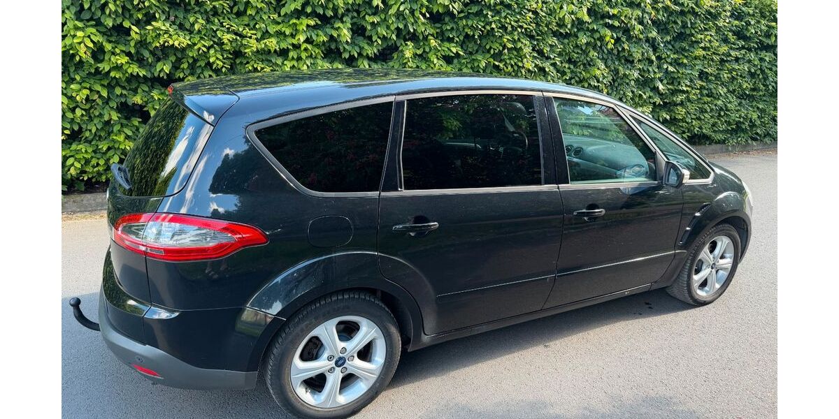 Ford S-Max 288.063 km 3.650 &euro; Köln 50735
