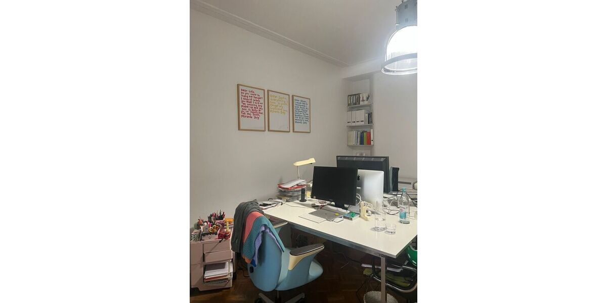 2 helle Laden-Bürofläche mit zwei Eingängen in Köln-Neustadt-Süd. Ideal für Coworking, Start-ups oder Agenturen. Ab 01.07.2026 frei, aktuell als Shared Office mit Reisebüro genutzt. - Gewerbeobjekt Köln Neustadt/Süd | Angebot:26832792
