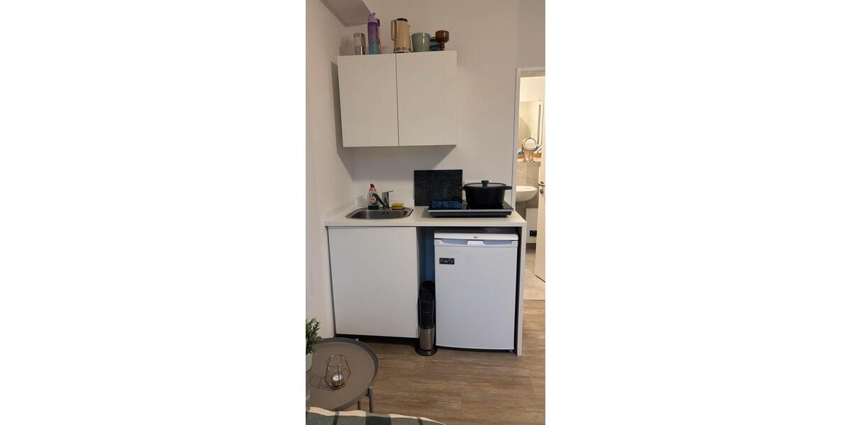 Etagenwohnung Köln Lindenthal - 1 Zimmer, 22 m&sup2;, 535&euro; | Angebot:25379991