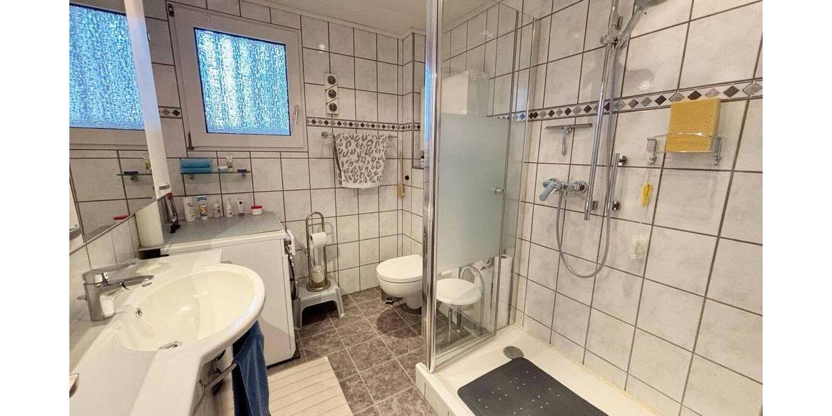 Etagenwohnung Leverkusen Bergisch Neukirchen - 3 Zimmer, 75 m&sup2;, 169.500&euro; | Angebot:26410113