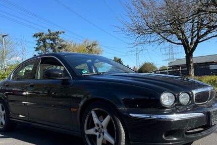 Jaguar X-Type 239.000 km 2.990 &euro; Hürth 50354