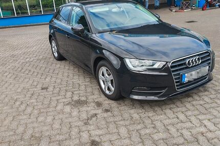 Audi A3 98.000 km 9.900 &euro; Bergisch Gladbach 51469