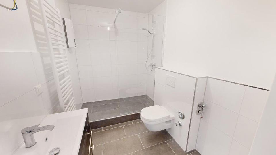 Dachgeschoßwohnung Bergheim Ahe - 3 Zimmer, 75 m&sup2;, 650&euro; | Angebot:27607388