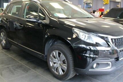 Peugeot 2008 PureTech 82 Active 108.990 km 7.980 € Euskirchen 53881