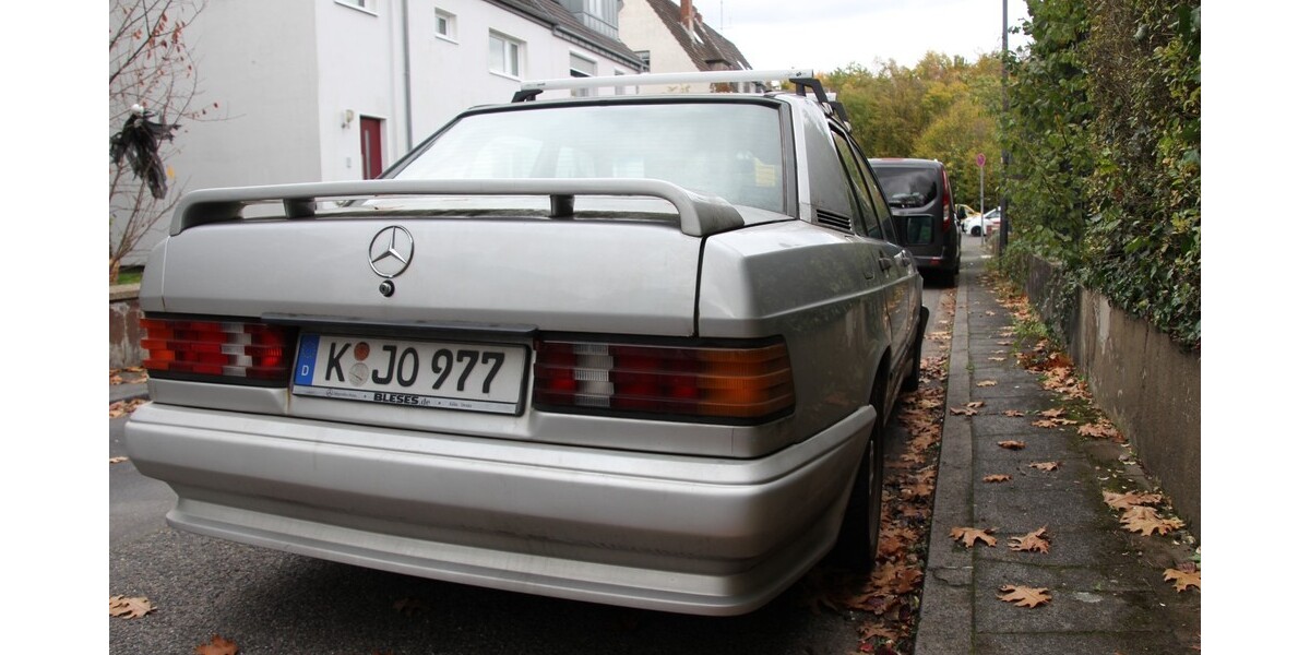 Mercedes-Benz 190 250.000 km 6.000 &euro; Köln 50667