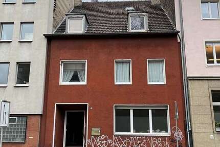 Haus zum Kaufen in Köln 850.000 € 338 m² 14 zimmer