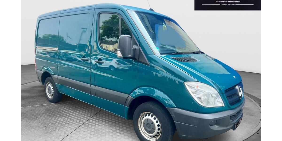 Mercedes-Benz Sprinter 304.000 km 7.990 € Köln 51067