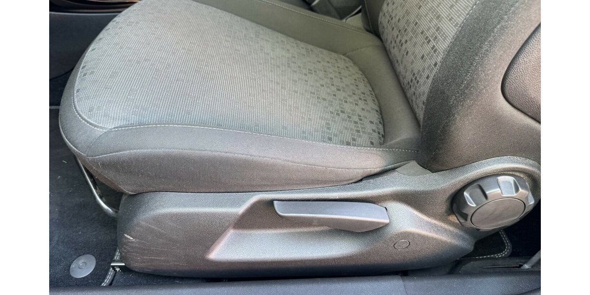 Opel Adam Navi Klima Sitzh. Alu ServiceNeu unfallfrei 43.000 km 10.500 &euro; Erftstadt 50374