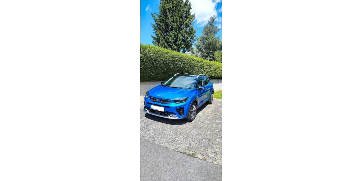 Kia Stonic 42.000 km 17.250 &euro; Rösrath 51503
