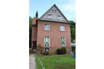 Charmantes Mehrfamilienhaus in Hoffnungsthal mit 3 Wohneinheiten, Garten und Parkplatz