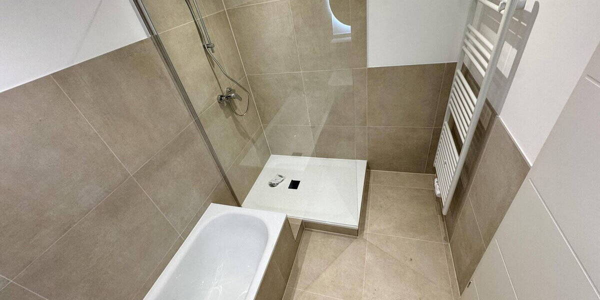 Etagenwohnung Köln Niehl - 3 Zimmer, 79 m&sup2;, 425.000&euro; | Angebot:26200174