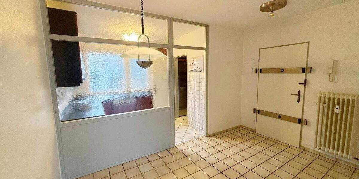 Etagenwohnung Leverkusen Lützenkirchen - 3 Zimmer, 82 m&sup2;, 228.000&euro; | Angebot:25423569