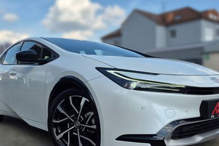 Toyota Prius 2.975 km 36.900 € Dormagen 41540