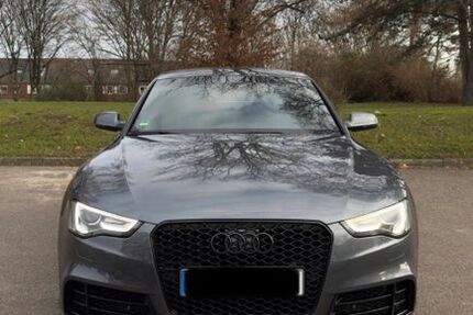 Audi A5 180.500 km 13.900 &euro; Dormagen 41539