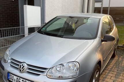 VW Golf 206.000 km 1.990 &euro; Sankt Augustin 53757