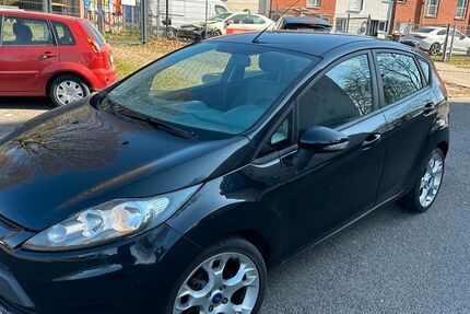 Ford Fiesta 139.580 km 4.490 &euro; köln 50739