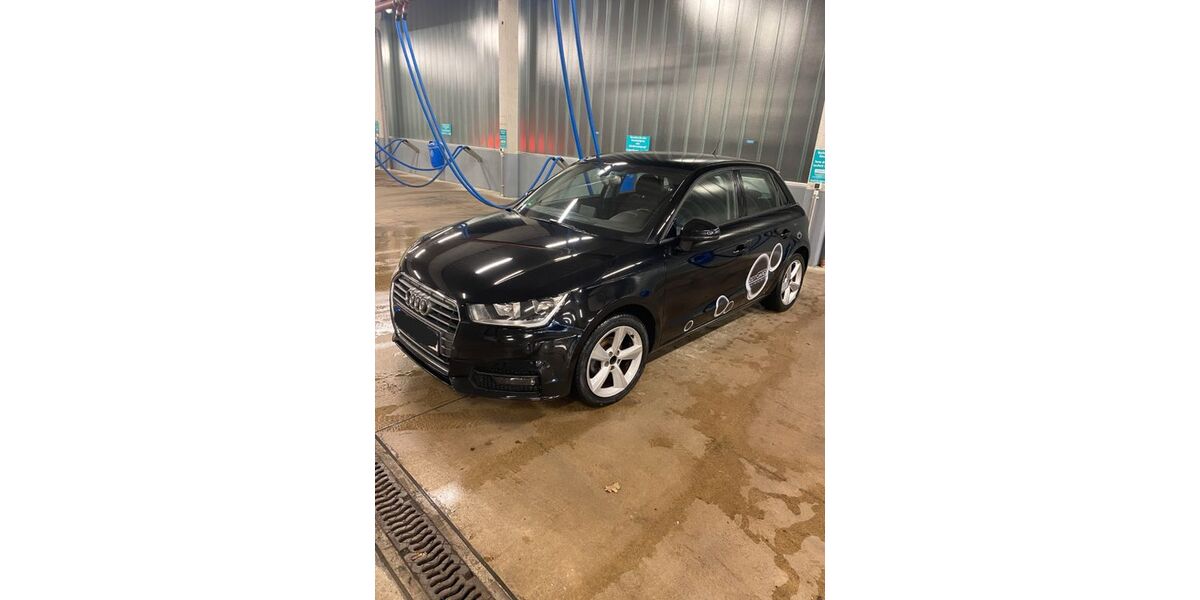 Audi A1 205.558 km 6.500 € Köln 51147