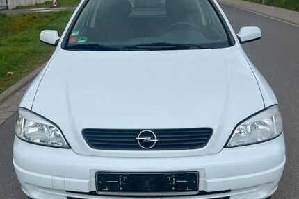 Opel Astra 32.000 km 4.300 &euro; Bonn 53229