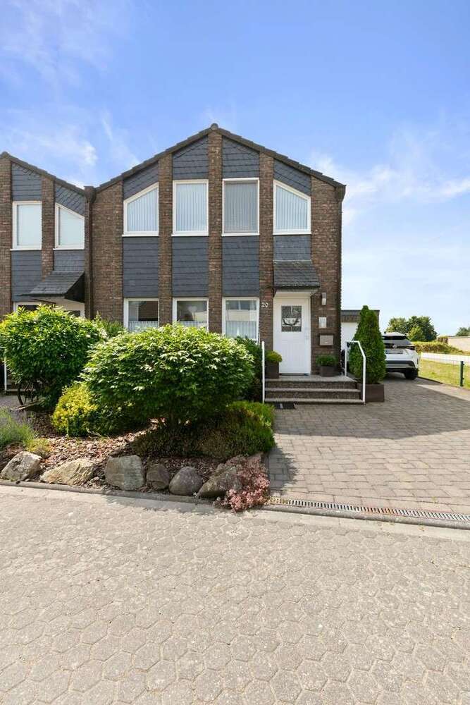Haus zum Kaufen in Erftstadt 489.000 € 150 m²