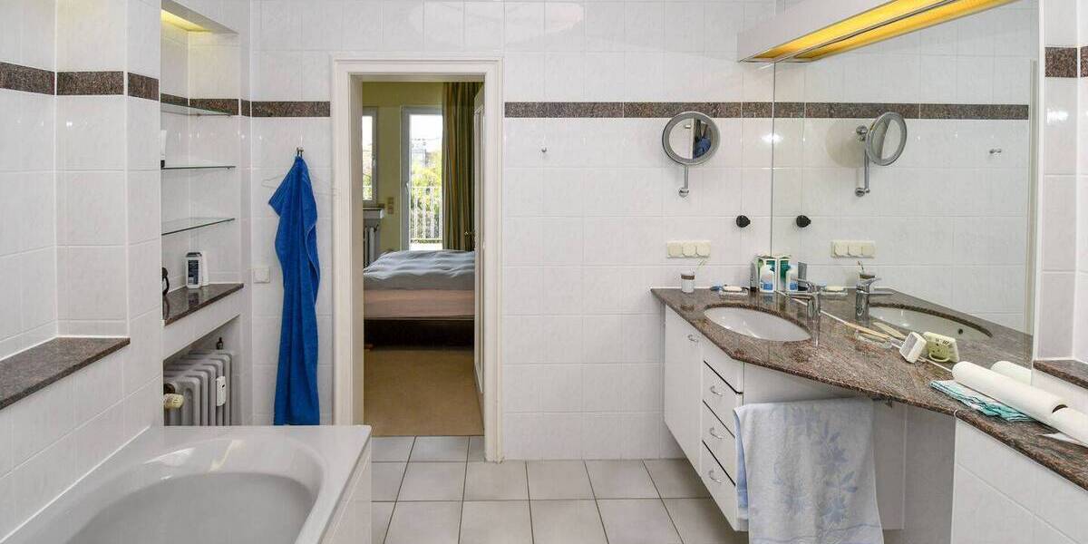 Etagenwohnung Köln / Braunsfeld Braunsfeld - 3 Zimmer, 204 m&sup2;, 1.280.000&euro; | Angebot:26305949