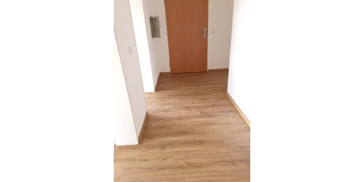Etagenwohnung Siegburg Dreesch - 3 Zimmer, 105 m&sup2;, 1.195&euro; | Angebot:26801706