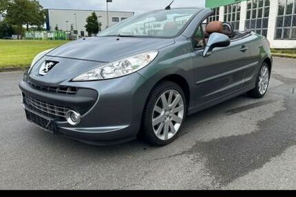 Peugeot 207 94.000 km 3.000 &euro; Köln 50765