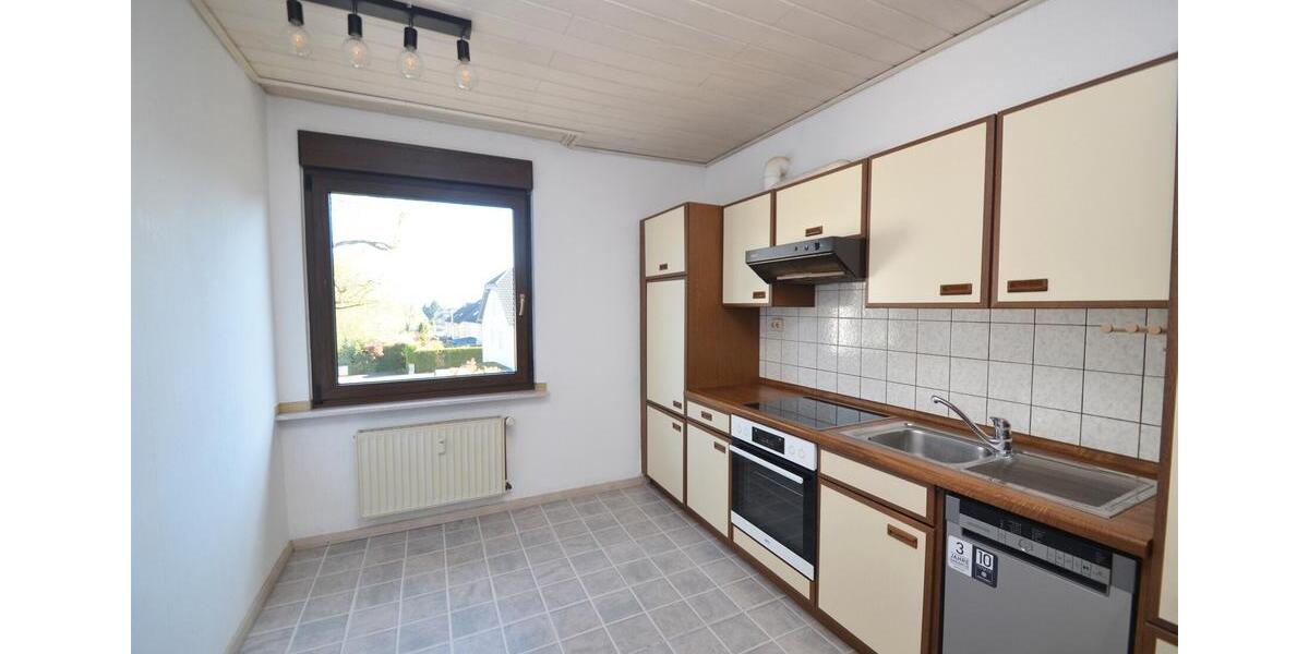 Etagenwohnung Brühl - 3 Zimmer, 65 m&sup2;, 600&euro; | Angebot:26279258