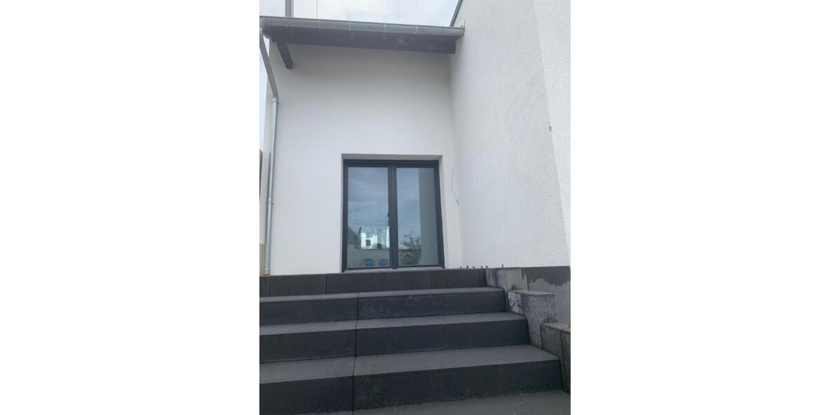 Doppelhaushälfte Rommerskirchen - 6 Zimmer, 140 m&sup2;, 1.700&euro; | Angebot:25274628