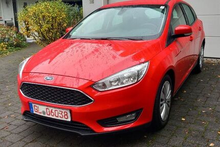 Ford Focus 123.400 km 5.200 &euro; Leichlingen 42799