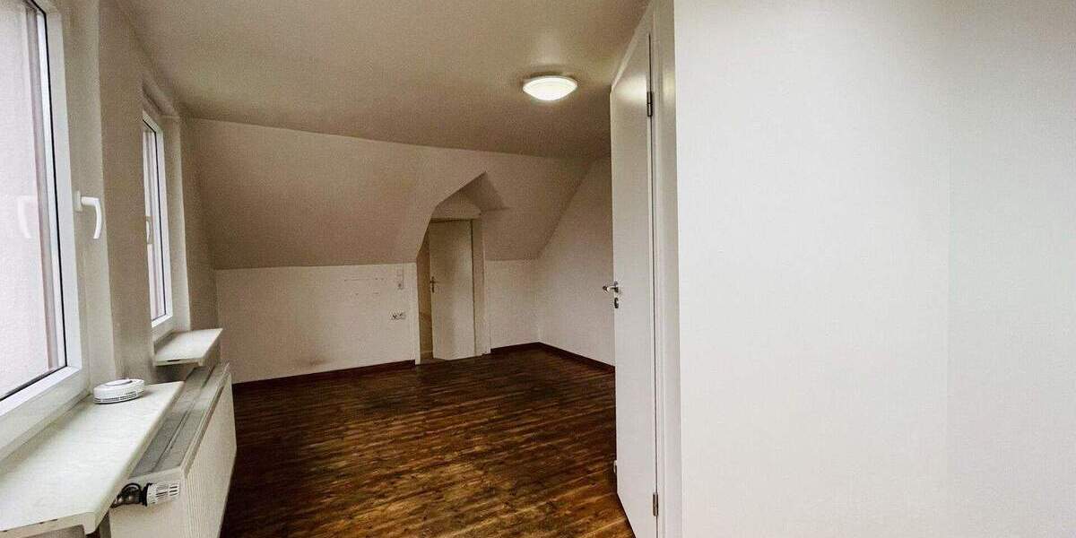 Einfamilienhaus Hilden Kalstert - 5 Zimmer, 107 m&sup2;, 349.000&euro; | Angebot:25689204