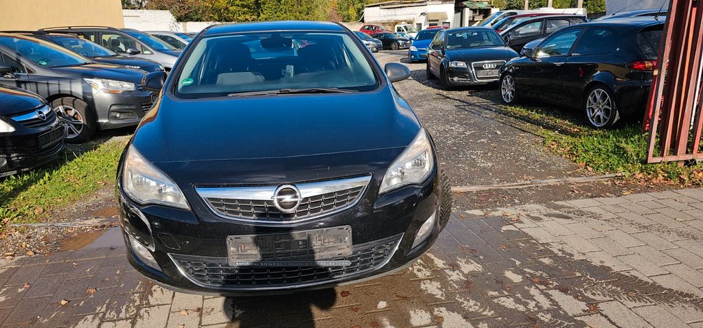 Opel Astra 167.000 km 2.500 &euro; Bonn 53227