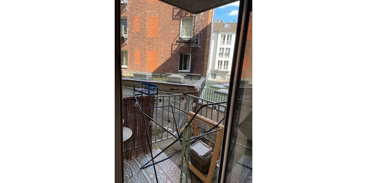 Etagenwohnung Köln Lindenthal - 1 Zimmer, 25 m&sup2;, 550&euro; | Angebot:26618866