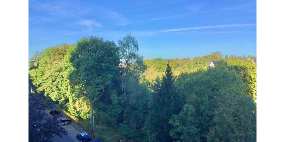 Zwei-Zimmer-Wohnung mit Balkon & Schwimmbad! Solingen Wald 2 zimmer