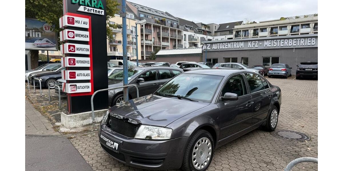 Skoda Superb 120.000 km 1.790 € Köln 50969