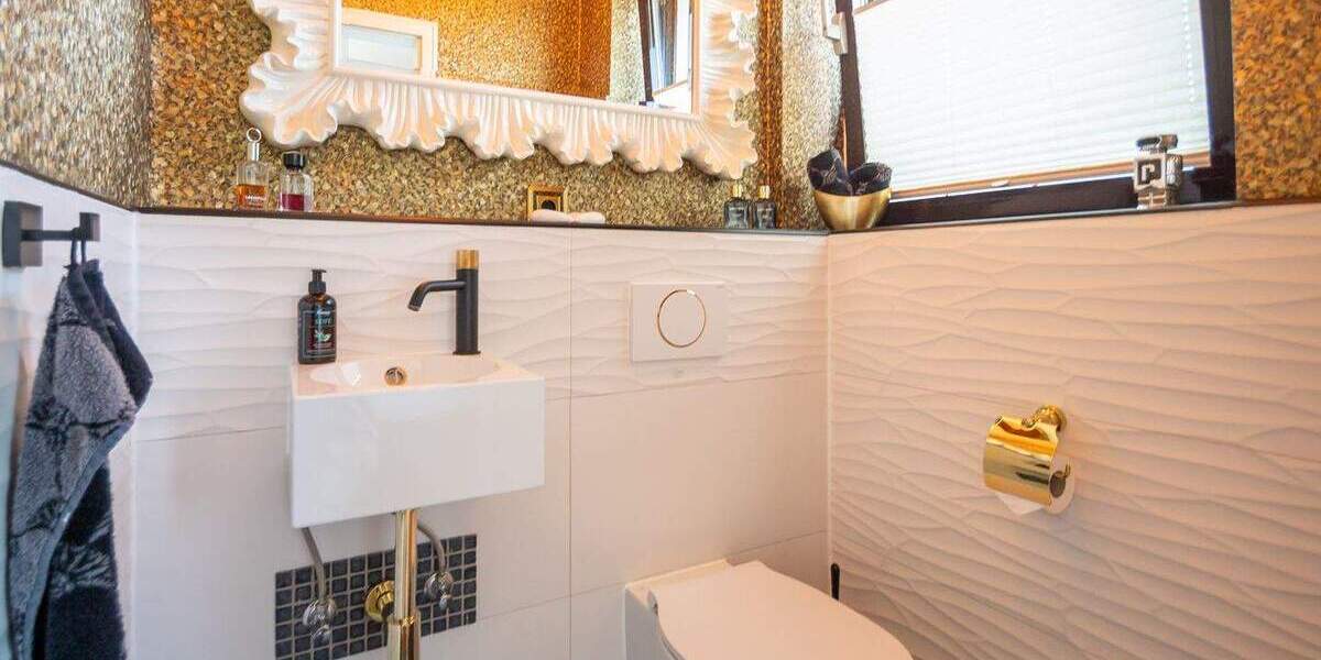 Stilvoller Bungalow mit Pool und liebevoll angelegtem Garten 5 zimmer