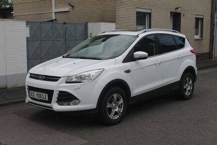 Ford Kuga 213.000 km 6.490 &euro; Köln 50739