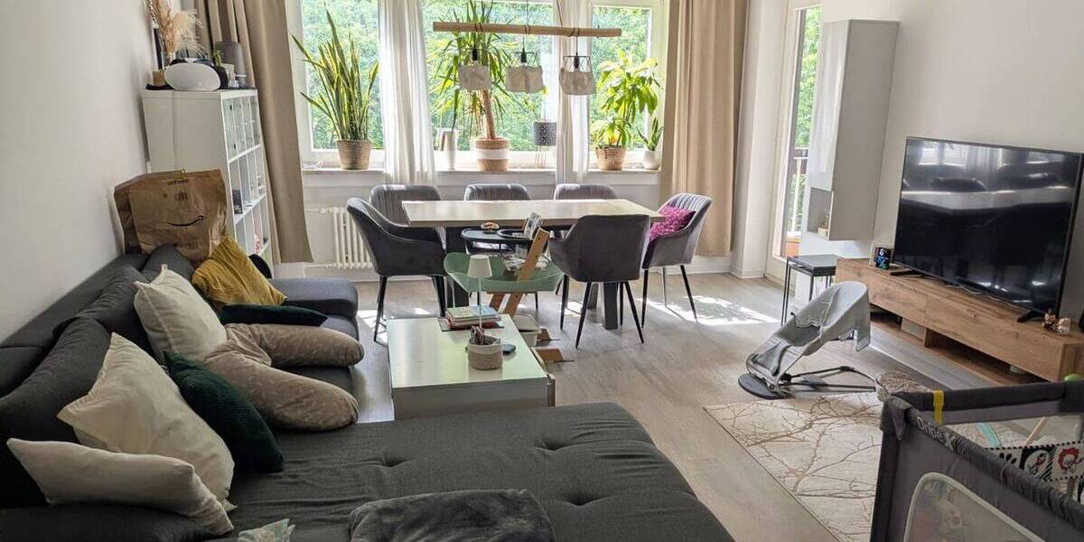Etagenwohnung Köln Bayenthal - 4 Zimmer, 103 m&sup2;, 1.600&euro; | Angebot:26858790